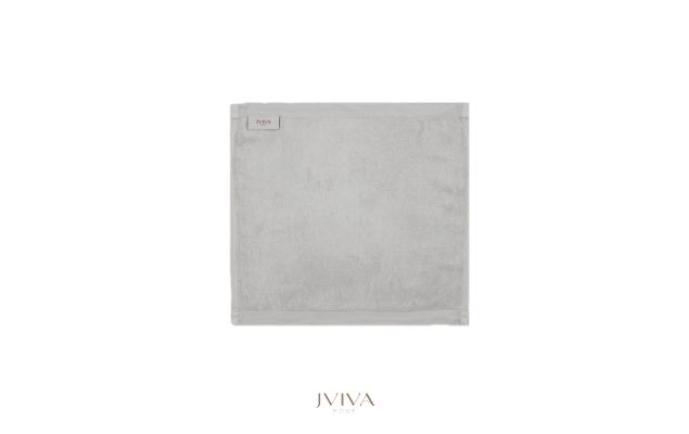 ผ้าเช็ดหน้าใยไผ่ 100% ขนาด 13x13 นิ้ว สีเทา Grey Silver