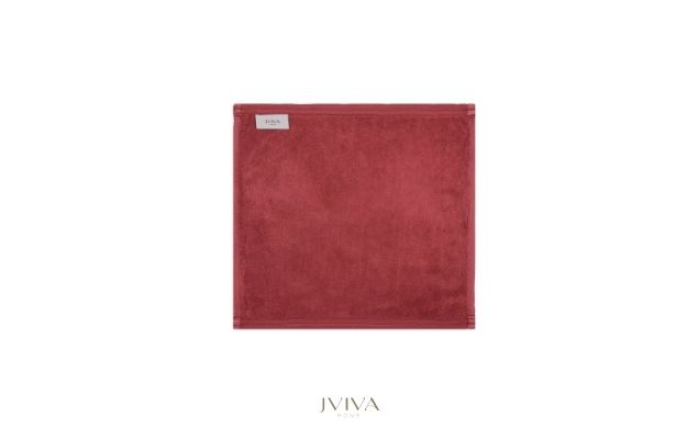 ผ้าเช็ดหน้าใยไผ่ 100% ขนาด 13x13 นิ้ว สีแดง Red Velvet